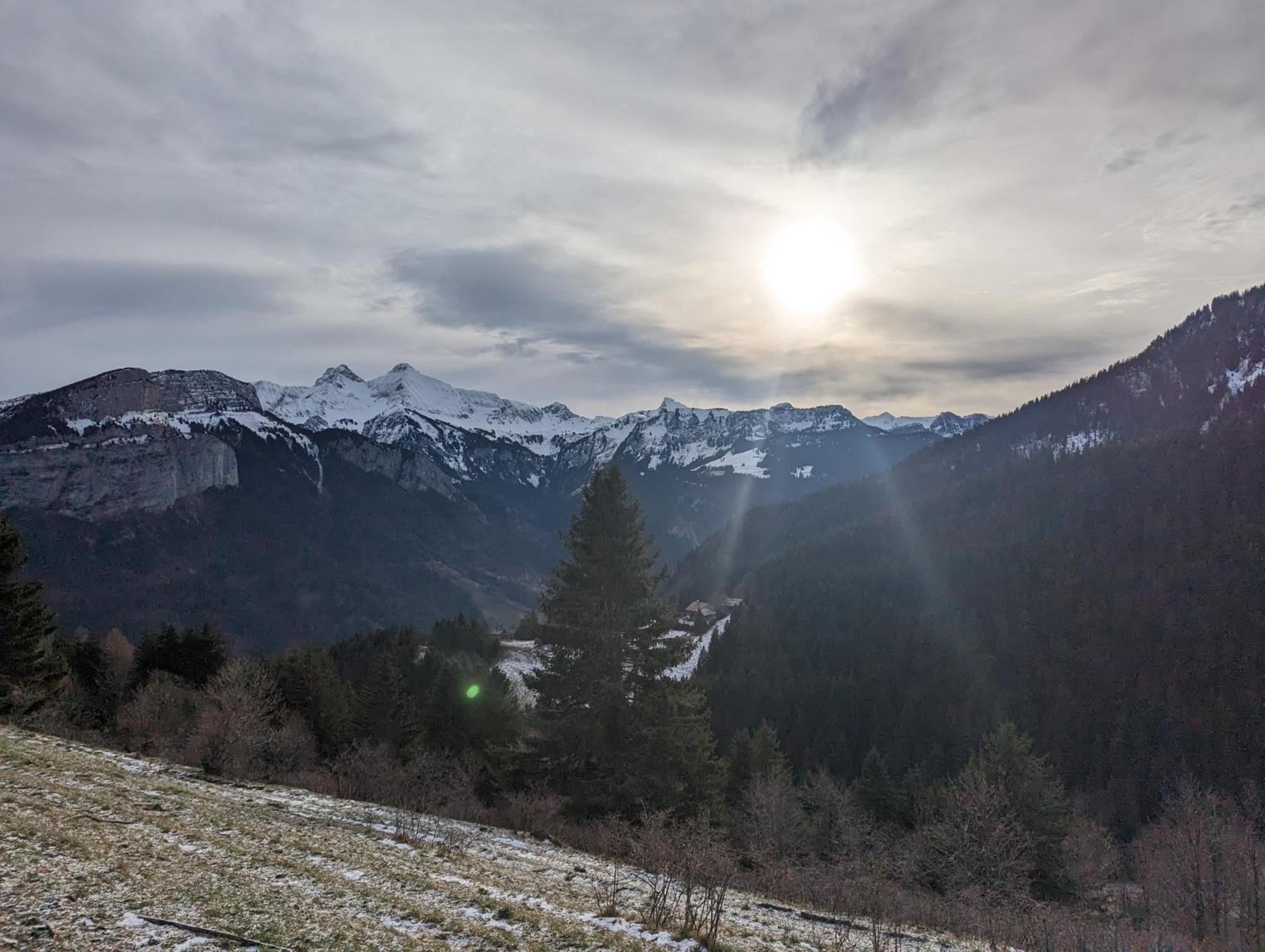 Domaine De La Griffe - Chambres D'Hotes "Roche Parnal" 福隆河畔的拉·罗什 外观 照片