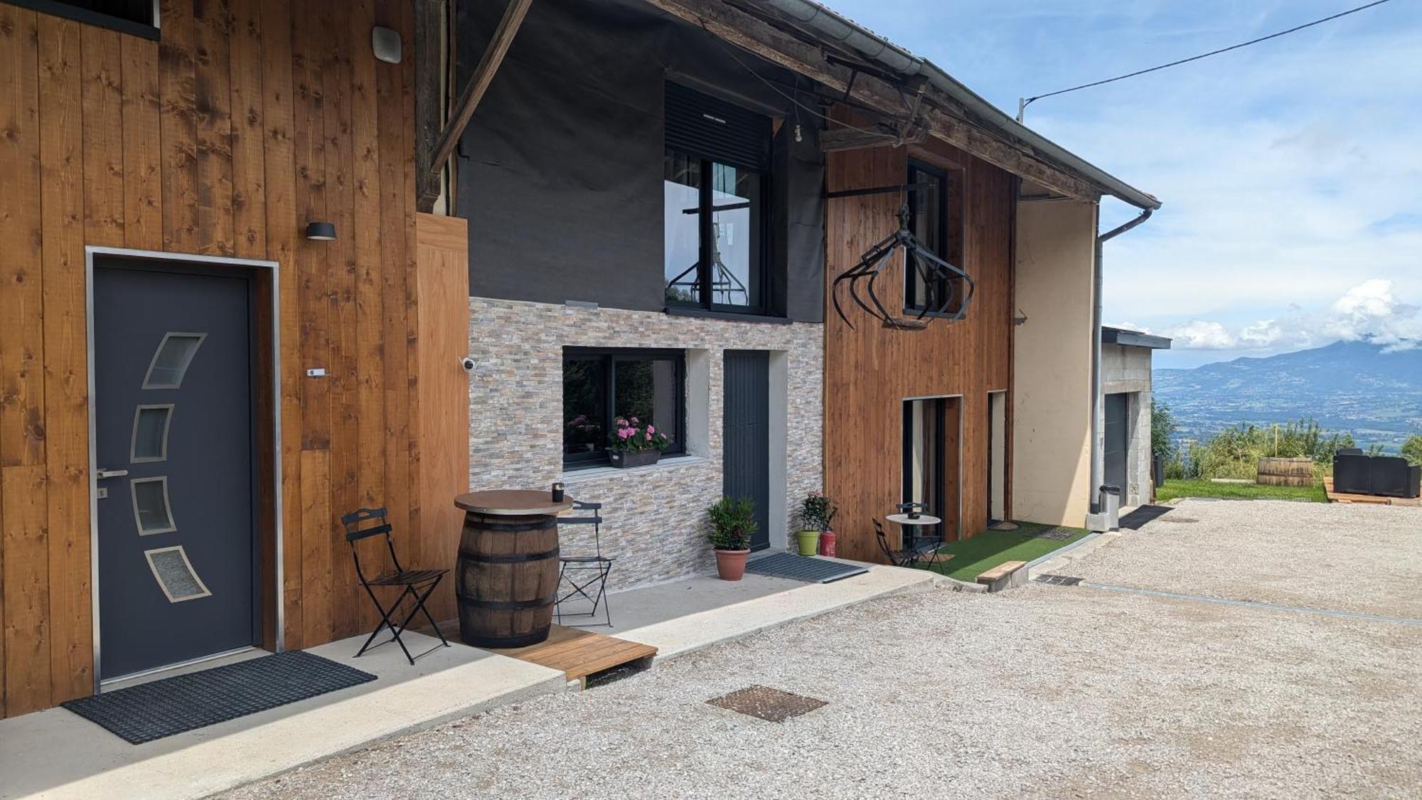 Domaine De La Griffe - Chambres D'Hotes "Roche Parnal" 福隆河畔的拉·罗什 外观 照片